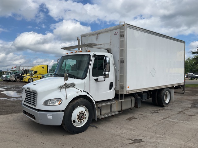 2015 Freightliner M2 106 4x2 Van Truck