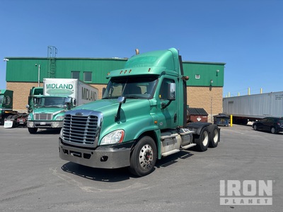 2017 Freightliner Cascadia 125 6x4 Ciągnik siodłowy T/A z kabiną dzienną