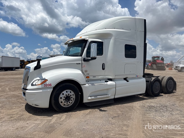 2021 International LT625 6x4 T/A Sleeper Truck Tractor