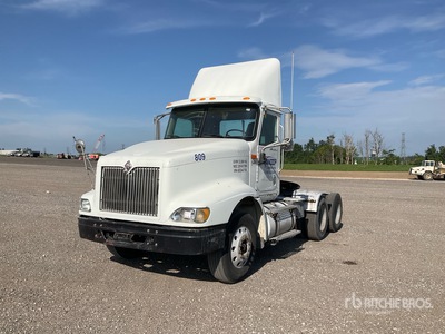 2002 International 9400i 6x4 T/A Day Cab Truck Tractor