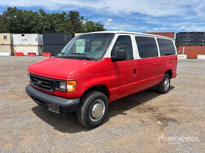 2006 Ford E-350 10 Furgoneta de pasajeros