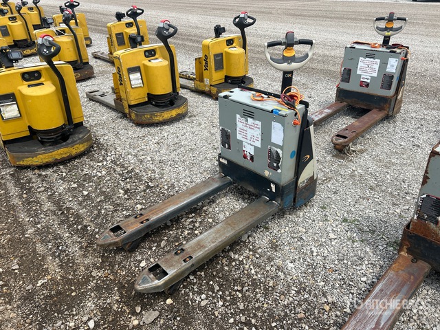 Crown WP304545 4500 lb Electric Pallet Jack