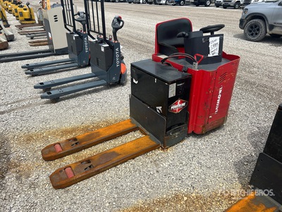 2021 Raymond 8900 6000 lb Electric Pallet Jack