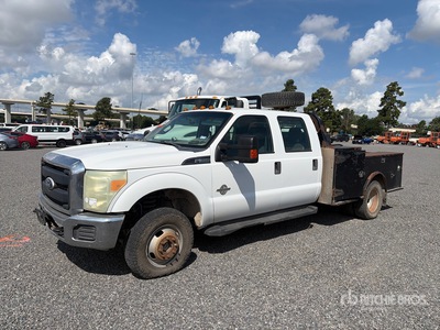 2016 Ford F-350 XL 4x4 Crew Cab Flatbed Truck (Inoperable)