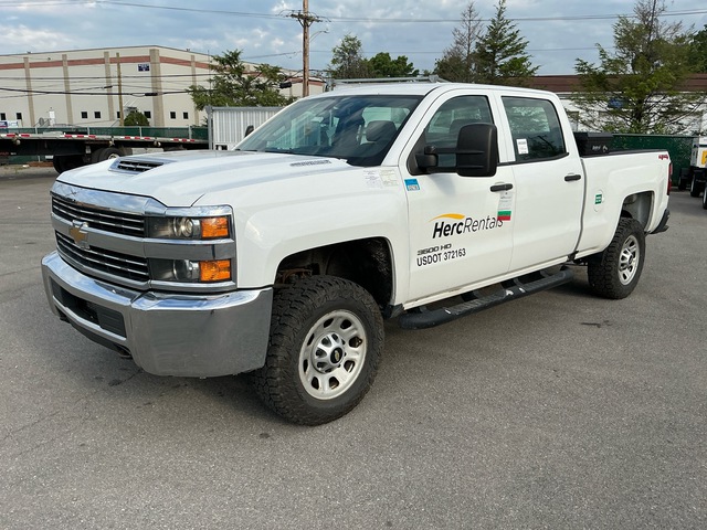 2018 Chevrolet 3500HD 4x4 Crew Cab Pickup