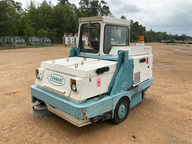 Tennant 97 Floor Sweeper