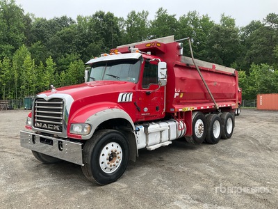 2014 Mack GU713 Granite 8x4 Tri/A Dump Truck