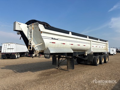 2010 Midalnd SK3400X 38 ft Tri/A End Dump Trailer