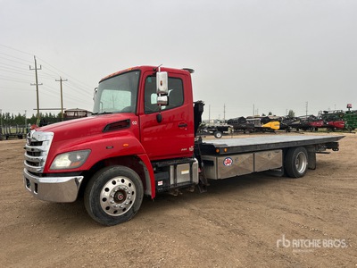 2014 Hino 268 4x2 Rollback Truck