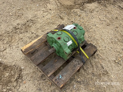 John Deere main Hydraulic Pump Varios, Bomba