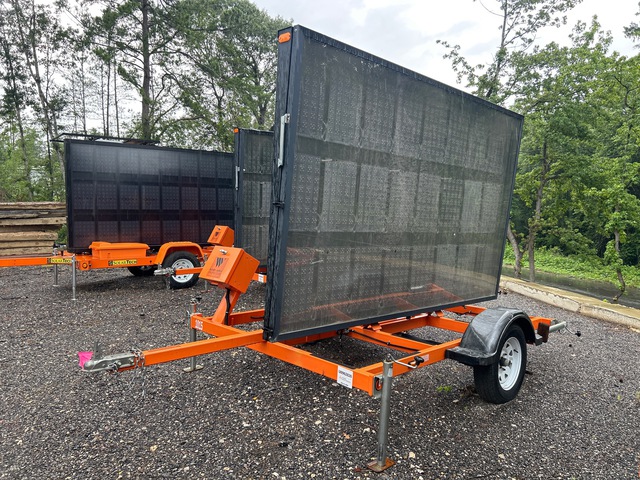 2020 Hill And Smith SMC1000ST Solar Message Board