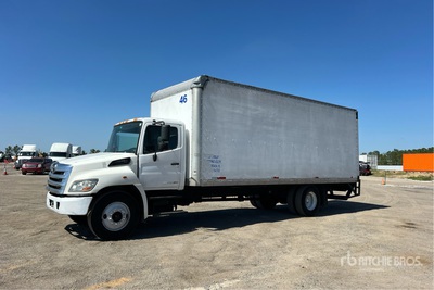 2013 Hino 268 4x2 Van Truck