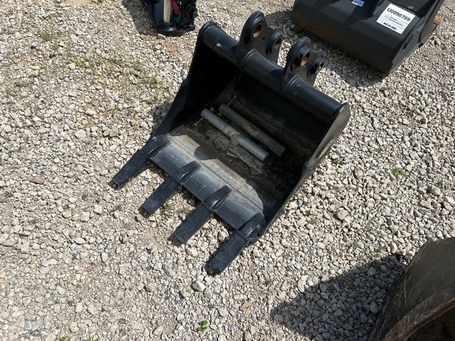 2022 Geith 24 in Digging Excavator Bucket (Unused)