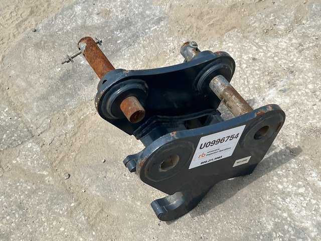Paladin Excavator Coupler (Unused)