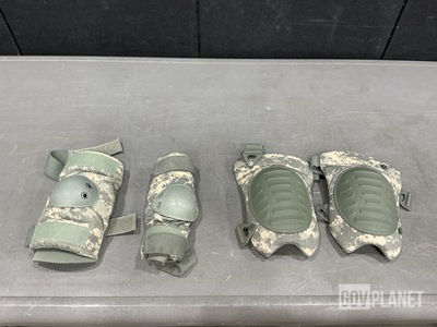 (300) Pairs of Knee Pads & (159) Pairs of Elbow Pads