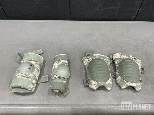 (300) Pairs of Knee Pads & (159) Pairs of Elbow Pads