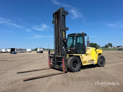 2014 Hyster 300 28000 lb 4x2 Wózek widłowy terenowy