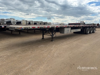 2013 Lode King 53 ft Tri/A Flatbed Trailer