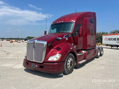 2020 Kenworth T680 6x4 T/A Sleeper Truck Tractor