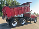 Picture, Right Rear Corner