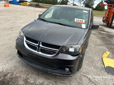 2018 Dodge Grand Caravan SE Minivan (Inoperable)