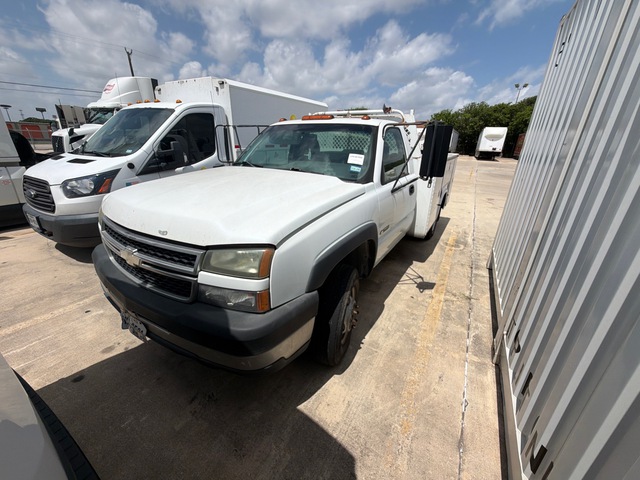 2006 Chevrolet Silverado 4x2 Service Truck