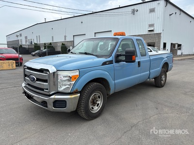 2012 Ford F-250 4x2 Extended Cab Pickup