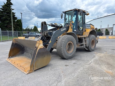 2015 John Deere 624 K Ładowarka kołowa