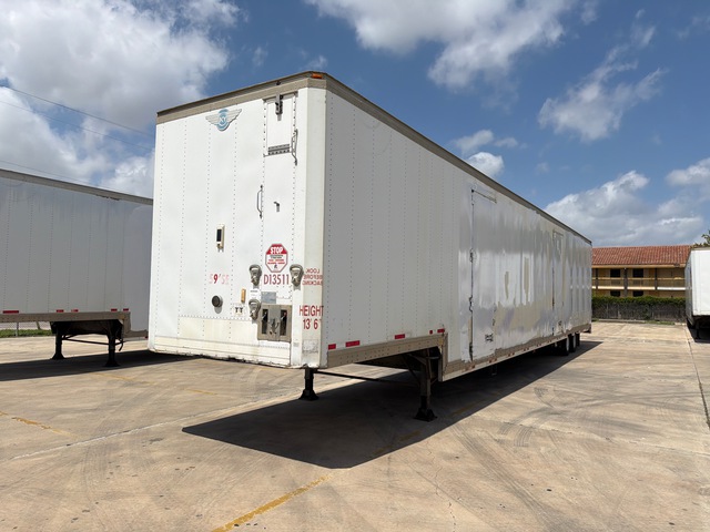 2006 Kentucky 59 ft x 102 in T/A Van Trailer