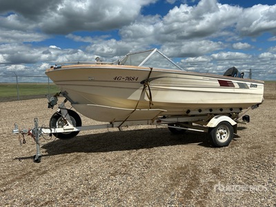 Hourston  Glascraft  16 ft Barco de pesca   w/ Trailer