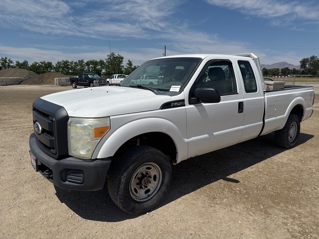 2011 Ford F-250 XL 4x4 Extended Cab Pickup