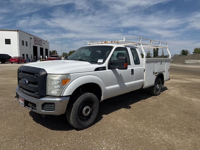 2012 Ford F-250 XL 4x4 Extended Cab Utility Truck
