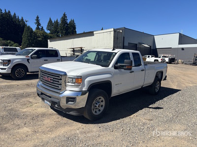 2017 GMC Sierra 2500HD 4x2 Extended Cab Pickup