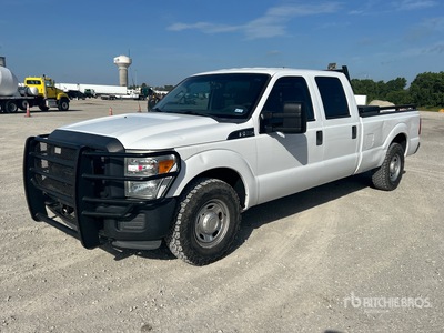 2013 Ford F-250 XL 4x2 Crew Cab Pick-up