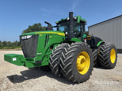 2023 John Deere 9R 640 Scraper Special Scraper Tractor