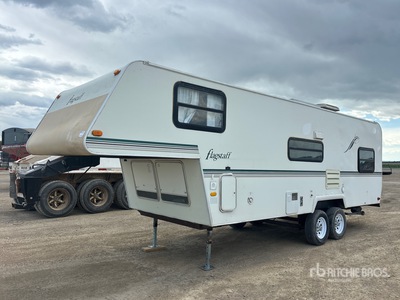 1998 Flagstaff 525BH 25 ft T/A Travel Trailer