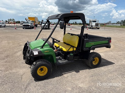 2018 John Deere HPX815E مركبة متعددة الأغراض