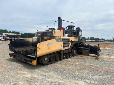 2015 Volvo P7110 Track Asphaltfertiger