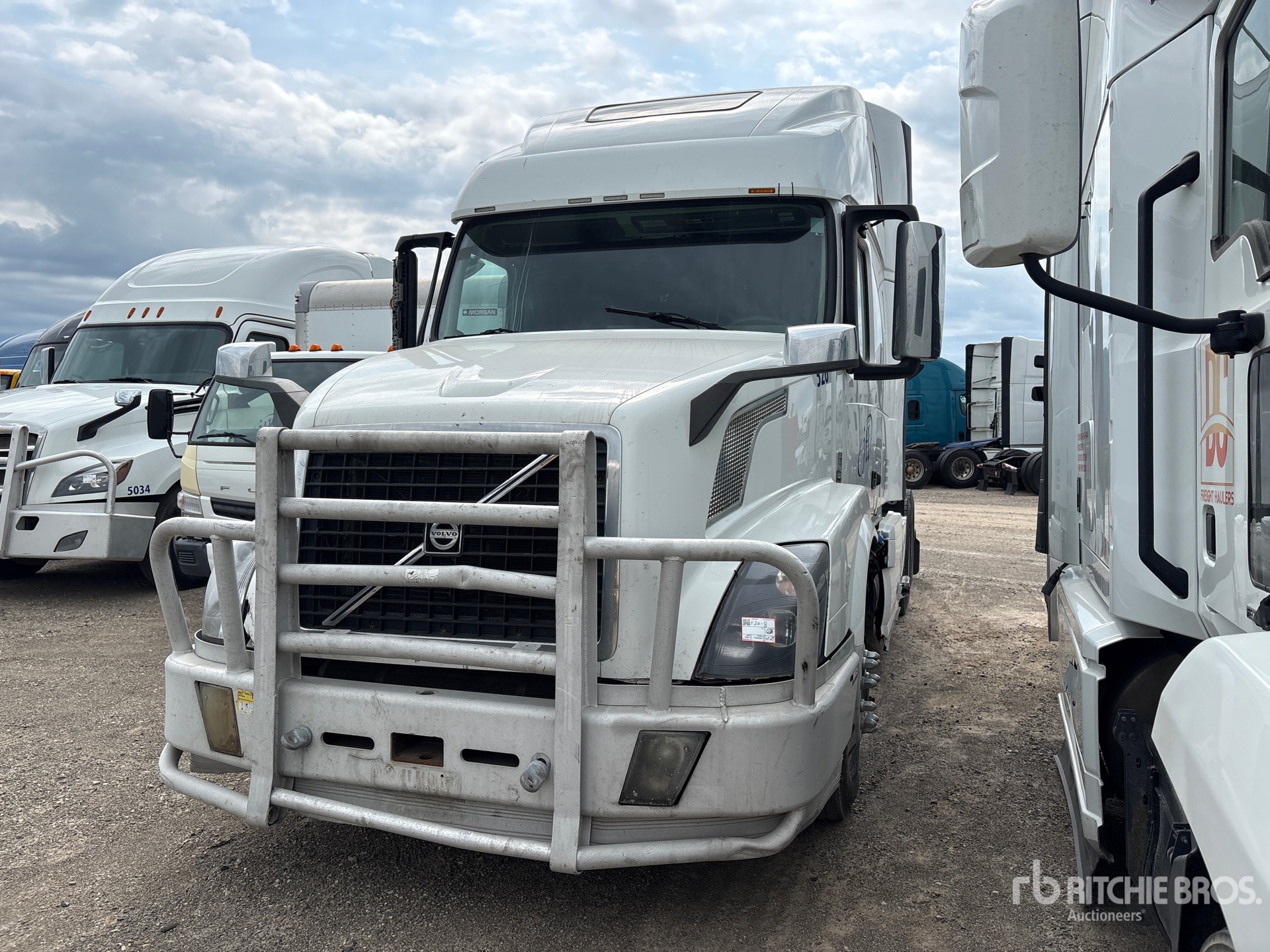 2018 Volvo VNL 6x4 T/A Sleeper Truck Tractor (Inoperable)
