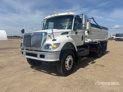 2006 International 7500 6x4 T/A Dump Truck