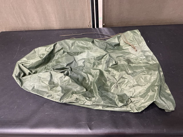 (25) Clothing Bags