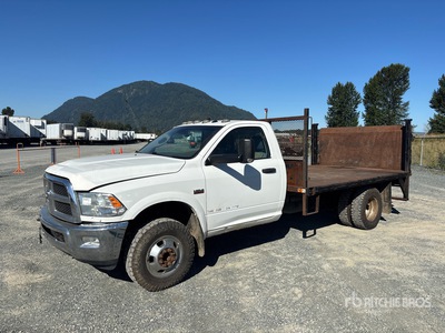 2014 Ram 3500 4x2 Flatbed Truck