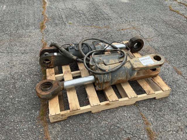 Quantity of (2) Cylinders