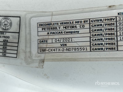 2022 Peterbilt 567 8x4 Tri/A Camion roulant