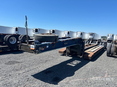 1985 General Tri/A Low Loader
