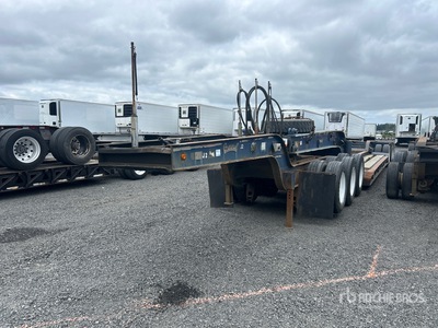 1985 General Tri/A Removable Gooseneck Low Loader