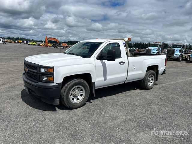 2015 Chevrolet Silverado 1500 4x2 Pickup