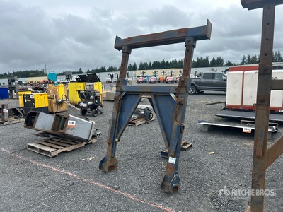 2005 Boom Stand
