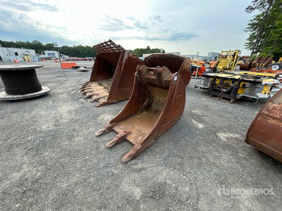2012 Volvo 42 in Digging Excavator Bucket - Fits Volvo EC360B
