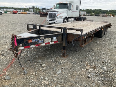 2010 Load Max 24 ft T/A Equipment Trailer